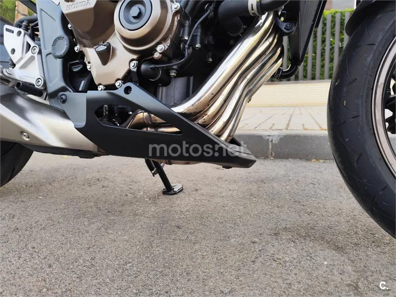 Honda CB650R - Vista 9