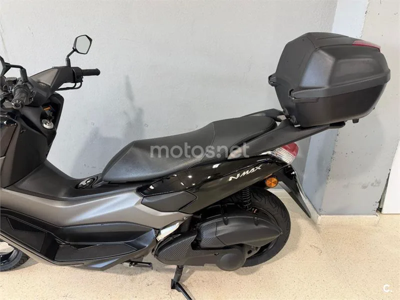 Yamaha NMAX - Vista 5