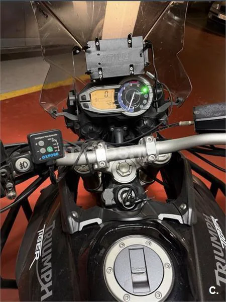 Triumph Tiger 800 - Vista 5