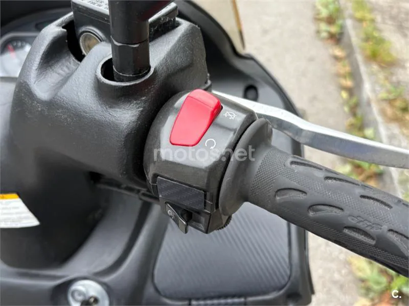 Suzuki Burgman 125 - Vista 4