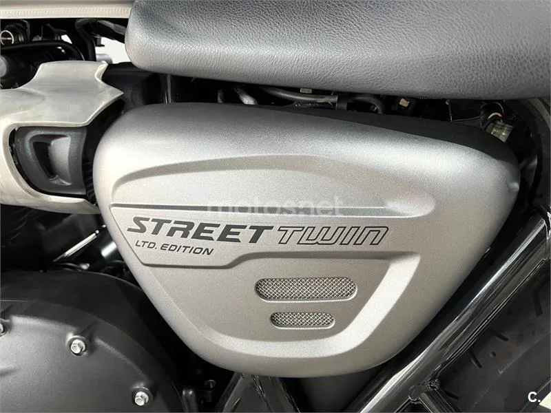 Triumph Street Twin 8490 € 2022 Málaga - 2