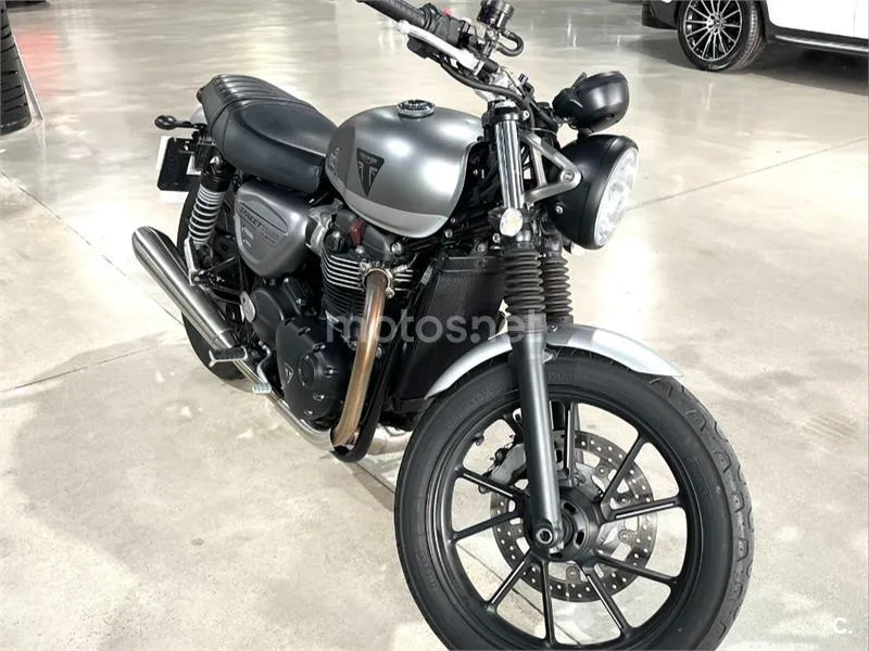 Triumph Street Twin - Vista 5