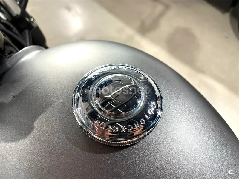 Triumph Street Twin - Vista 9