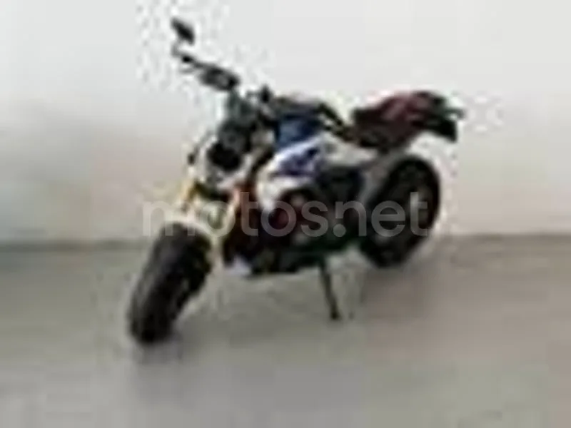 BMW R 1300 R 20.390 € 2026 Alicante - 2
