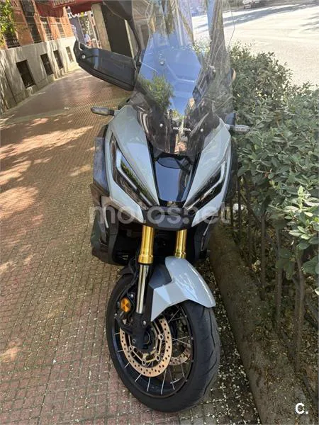 Honda X-ADV 8250 € 2022 Madrid - 2