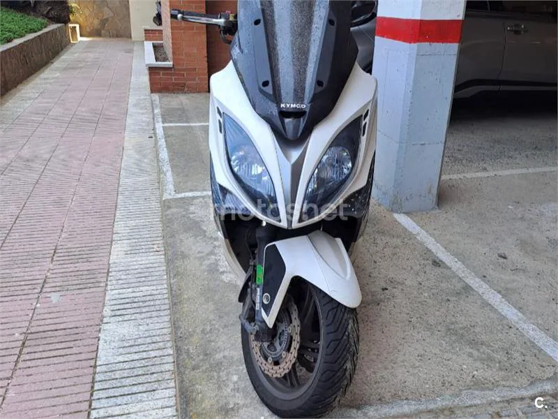 Kymco Xciting 400 - Vista 4