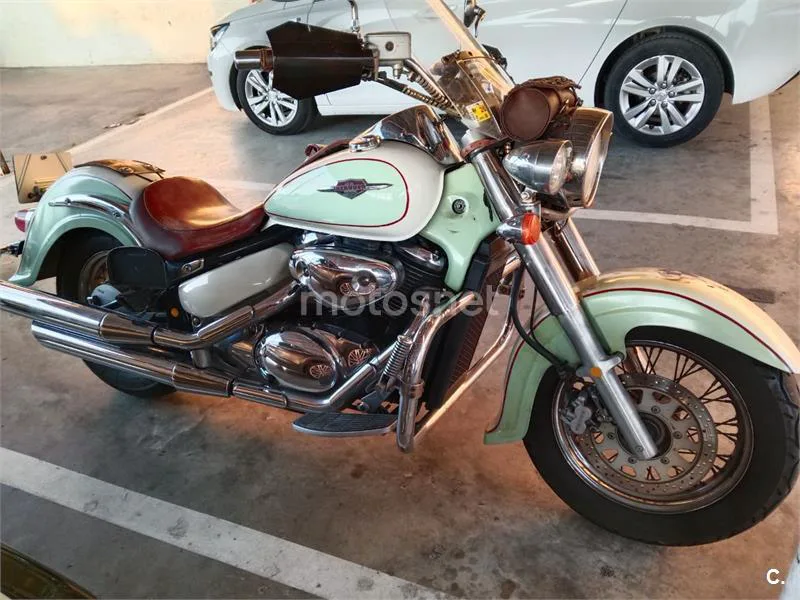 Suzuki Intruder C800 - Vista 5