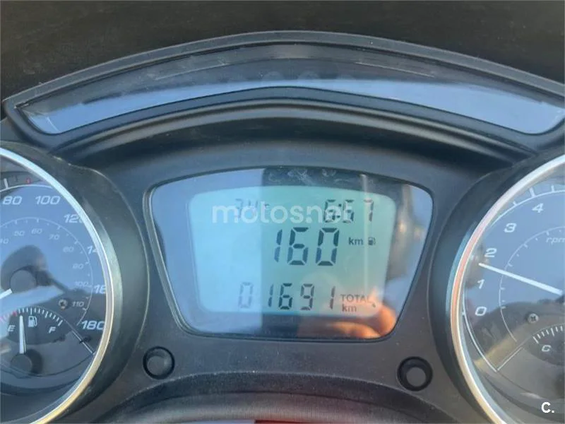 Piaggio MP3 400 Sport 5900 € 2022 Lleida - 1