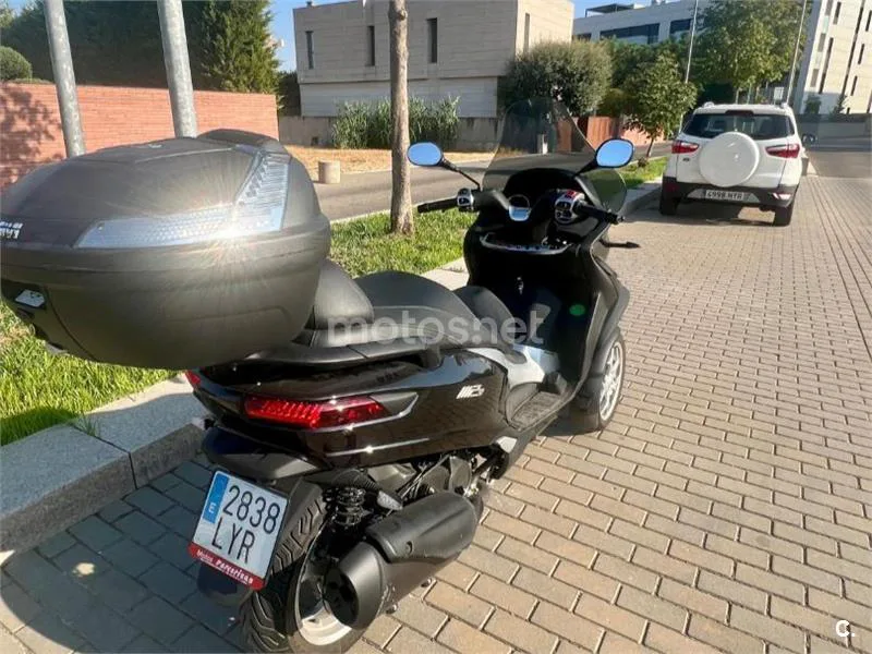 Piaggio MP3 400 Sport - Vista 4