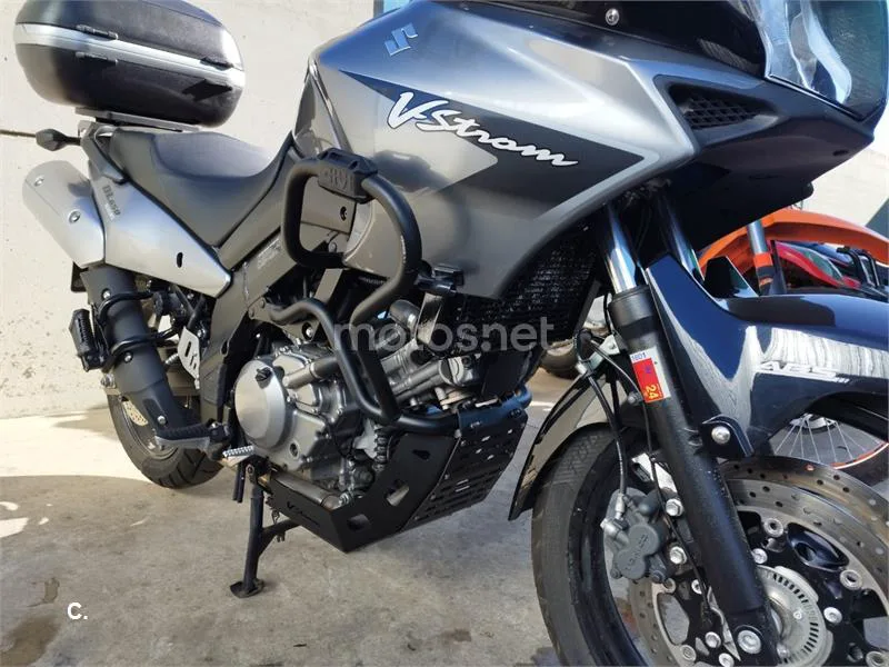 Suzuki V-Strom 650 - Vista 16