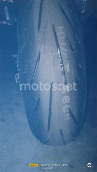 Yamaha MT-09 - Vista 4