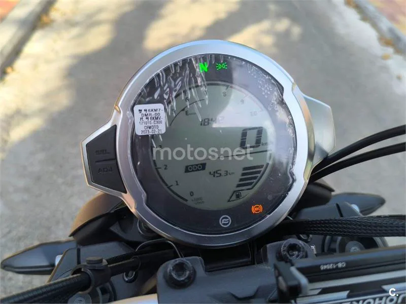 CFMOTO 300CL-X - Vista 5