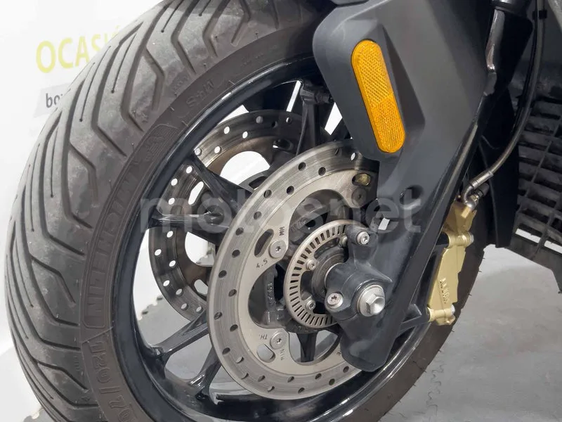 BMW C 400 GT - Vista 17