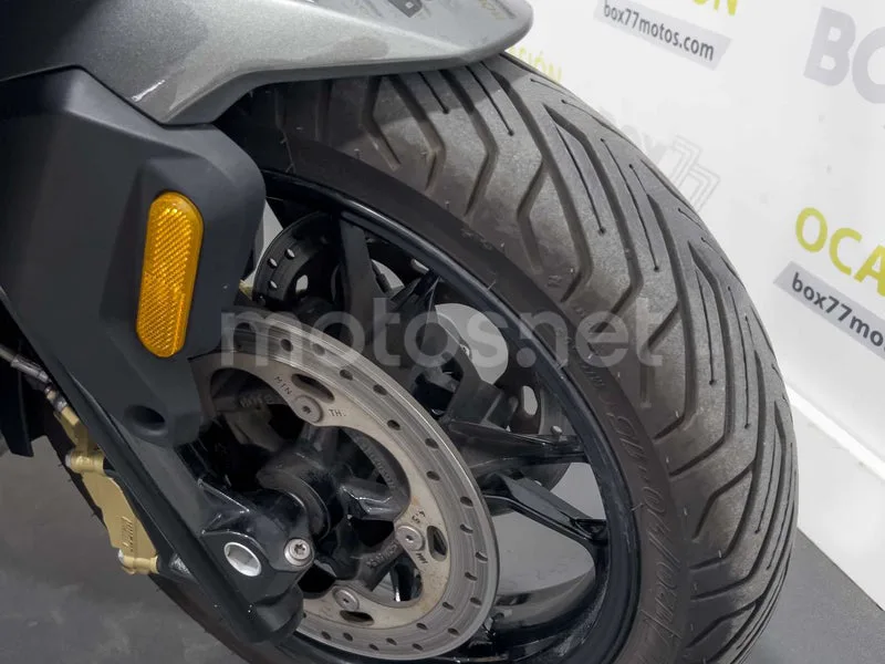 BMW C 400 GT - Vista 25