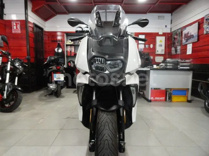 BMW C 400 X - Vista 5