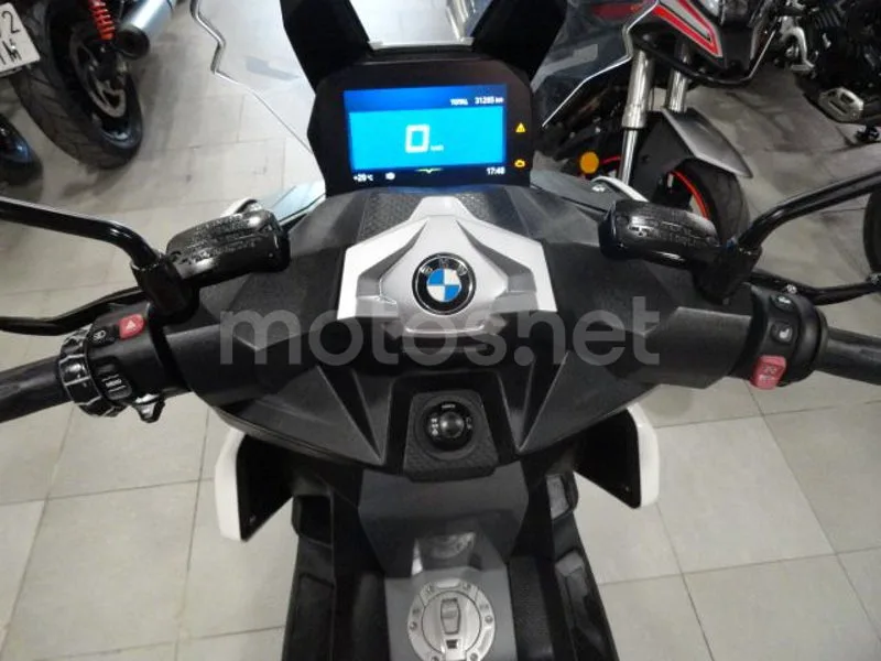 BMW C 400 X - Vista 10