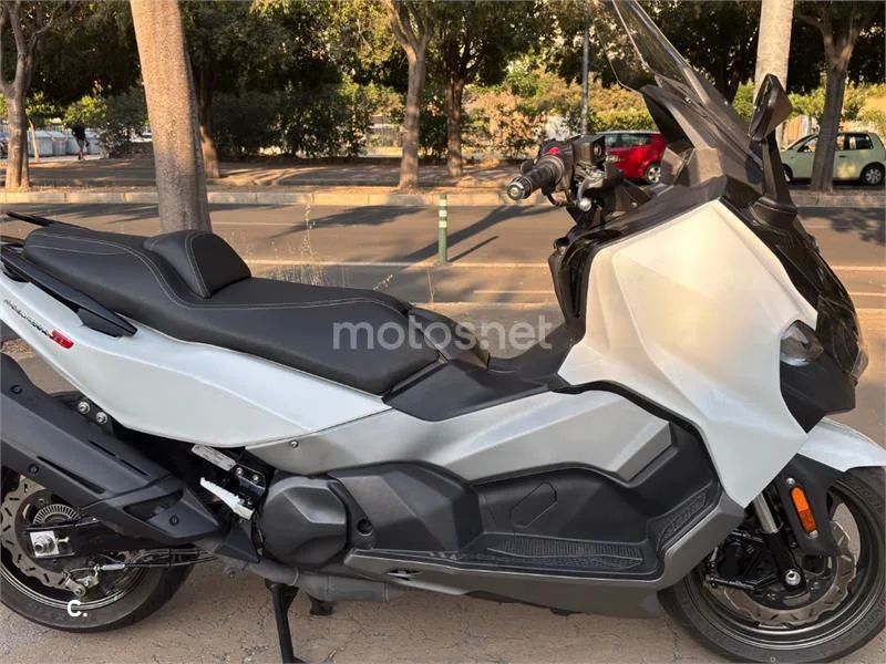 SYM Maxsym TL 508 - Vista 3