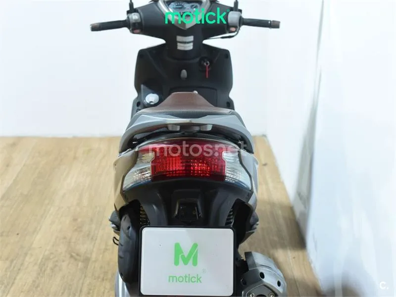 Kymco Agility City 125 - Vista 6