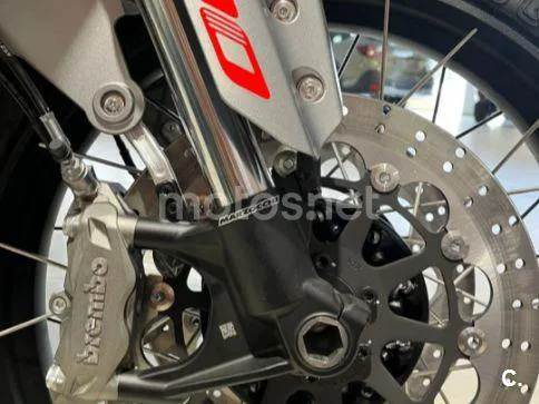 QJ Motor SRT 600 SX - Vista 5