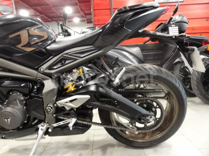Triumph Street Triple 765 - Vista 7