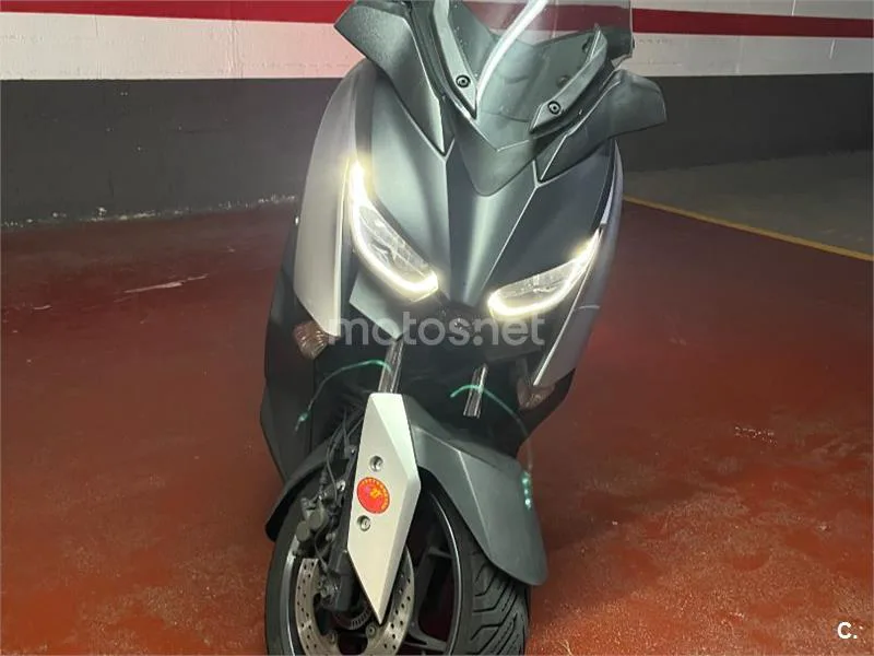 Yamaha XMAX 300 3500 € 2019 Barcelona - 1
