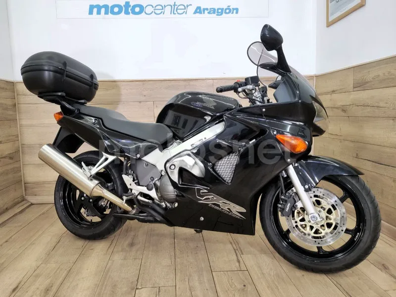 Honda VFR800F - Vista 3