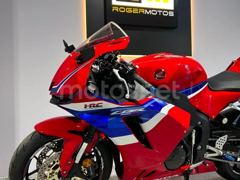 Honda CBR600RR 12.995 € 2024 Barcelona - 2
