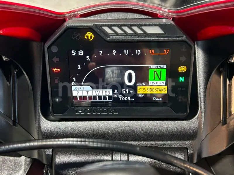 Honda CBR600RR - Vista 18