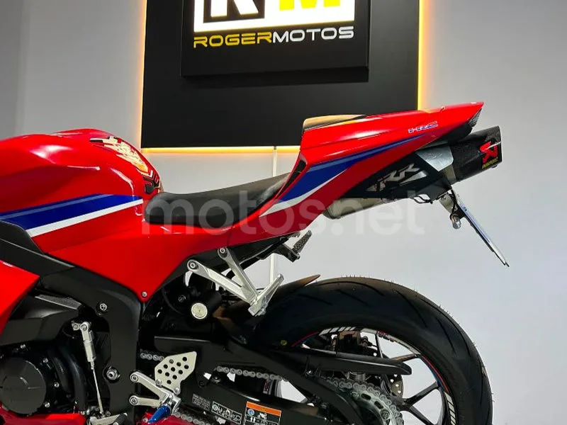 Honda CBR600RR - Vista 3