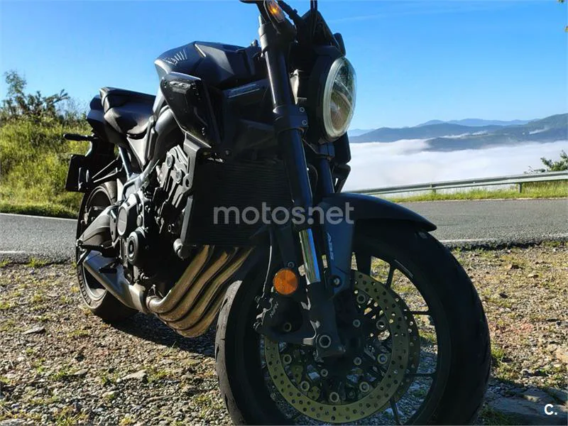 Honda CB650R - Vista 1