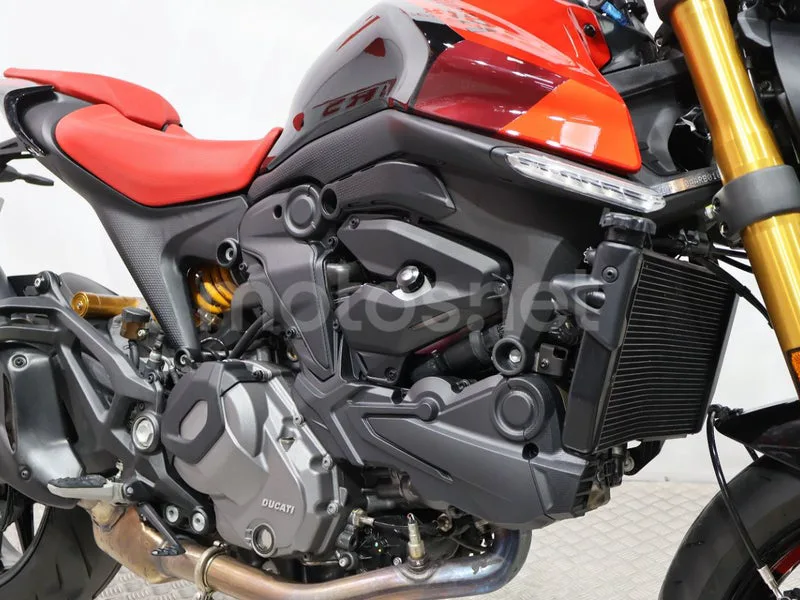 Ducati Monster - Vista 12