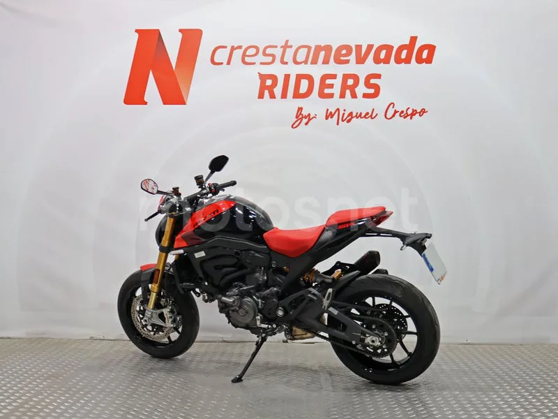 Ducati Monster - Vista 10