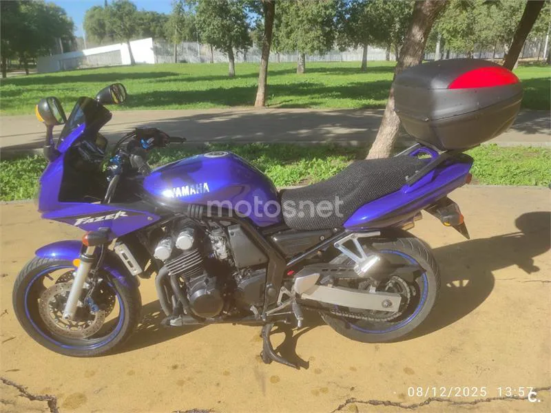 Yamaha FZS600 Fazer 1900 € 2002 Sevilla - 2