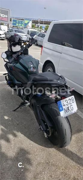 BMW M 1000 XR - Vista 5