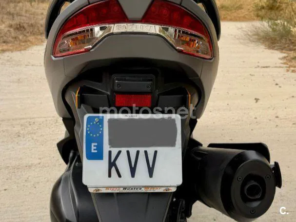Suzuki Burgman 400 - Vista 4