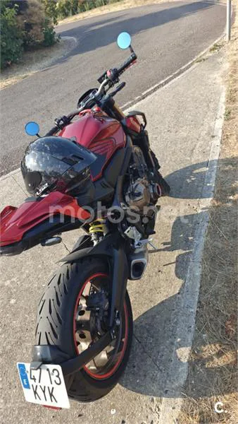 Honda CB650R - Vista 7