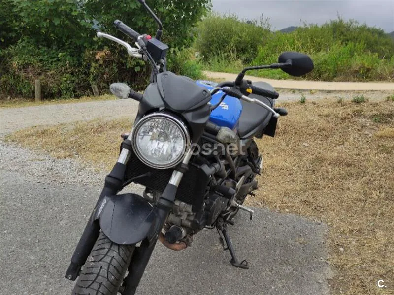Suzuki SV650 - Vista 4