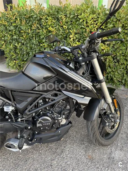 Voge 125R - Vista 4