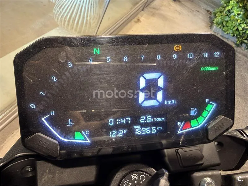 Voge 125R - Vista 5
