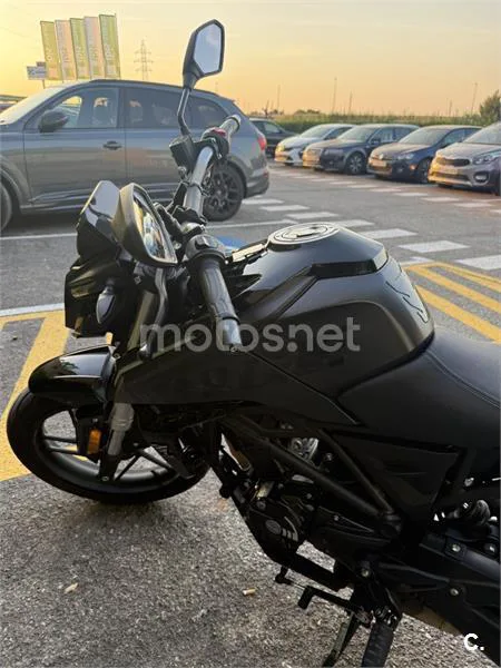 Voge 125R - Vista 6