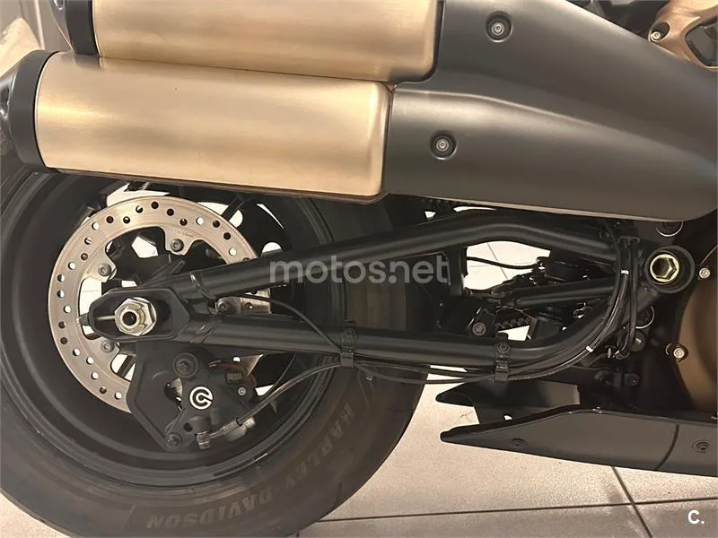 Harley-Davidson Sportster S - Vista 17