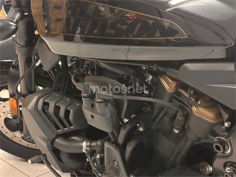 Harley-Davidson Sportster S - Vista 3