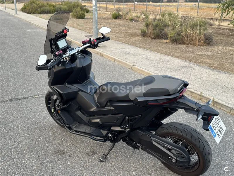 Honda X-ADV - Vista 7