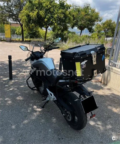 CFMOTO 650MT - Vista 4