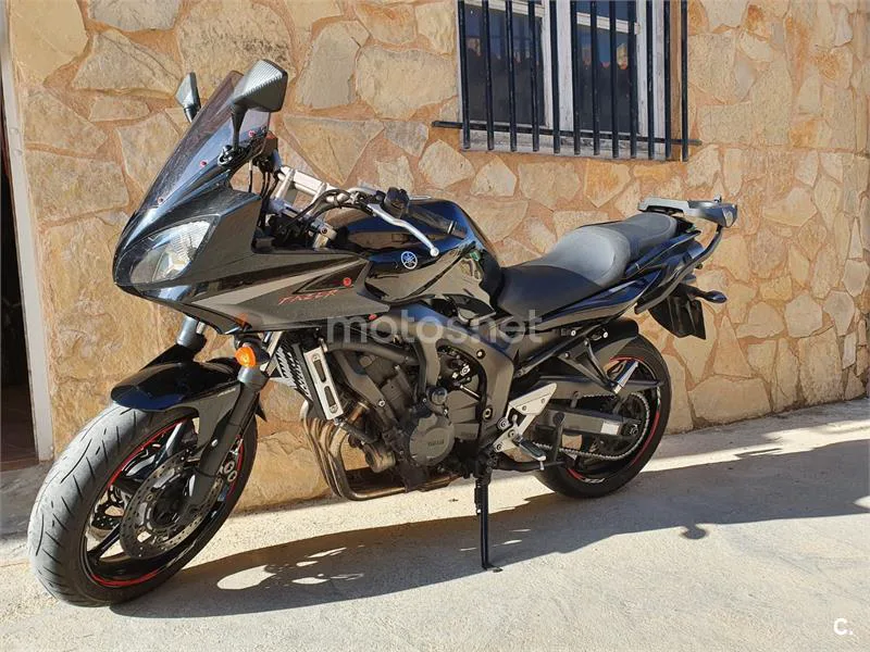 Yamaha FZ6 S2 - Vista 3