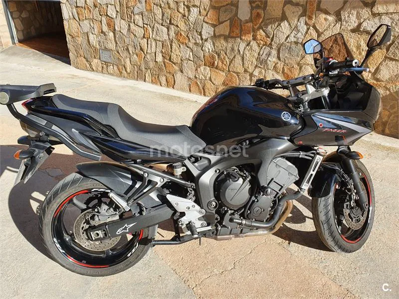 Yamaha FZ6 S2 - Vista 6