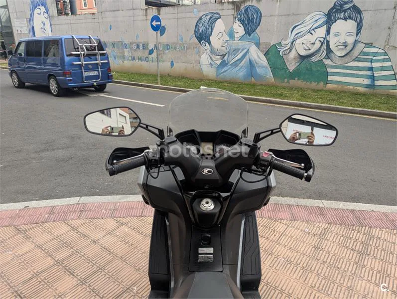 Kymco Super Dink 350 - Vista 3