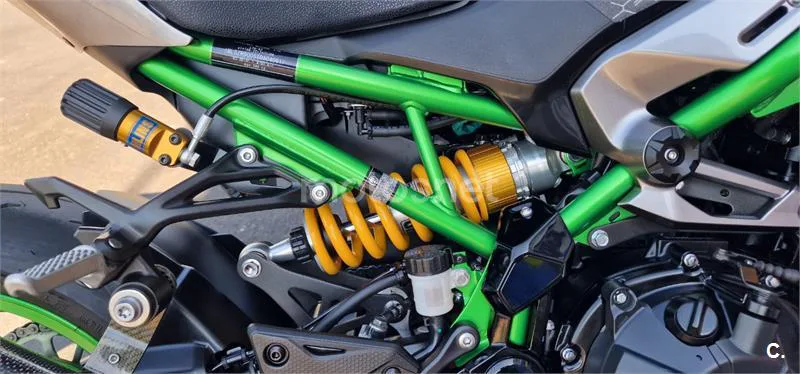 Kawasaki Z900 - Vista 7