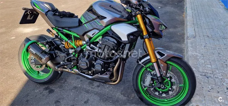 Kawasaki Z900 - Vista 9