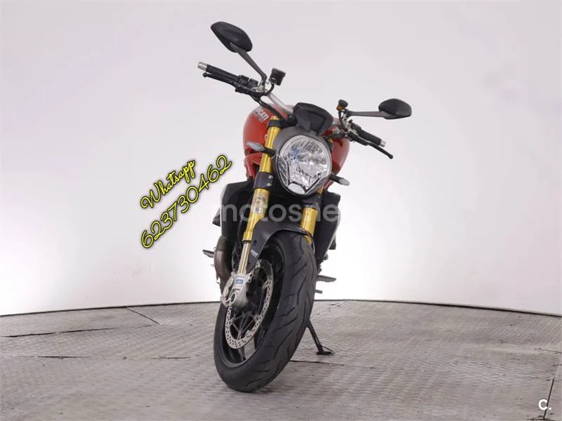 Ducati Monster 796 - Vista 4